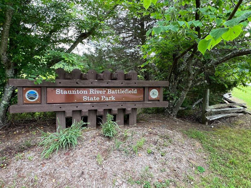 Battlefield Trail, Staunton River Battlefield State Park
