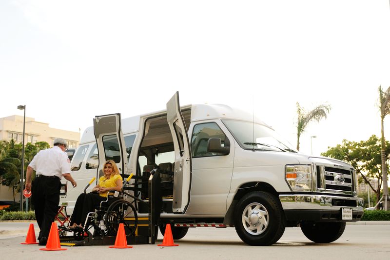 Tell the Annapolis Paratransit Reservationist
