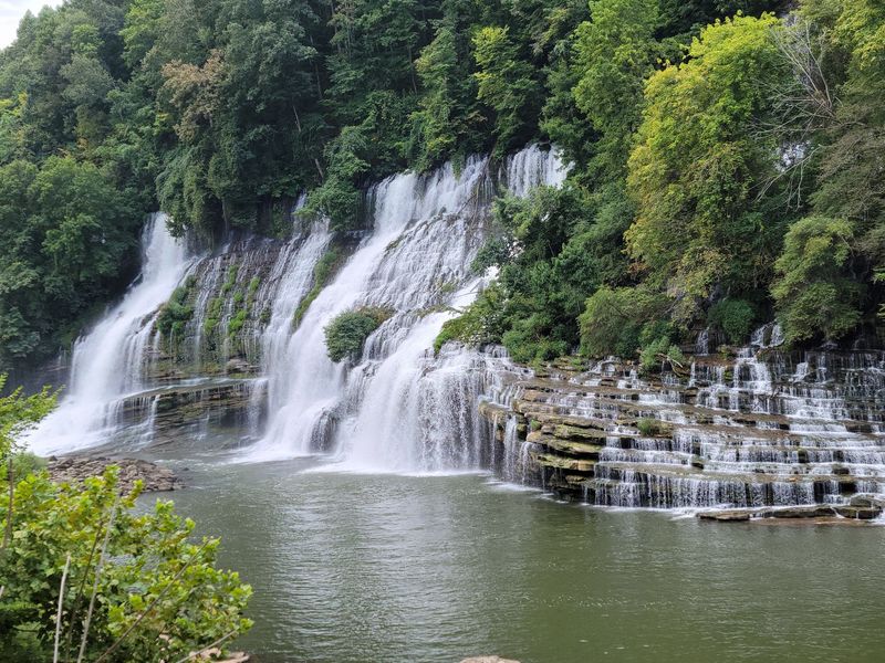 Twin Falls Overlook: Water Pouring From the Rock