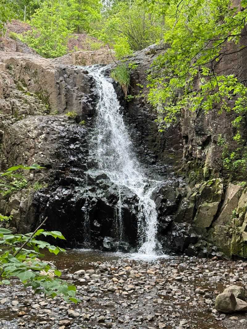 Hemlock Falls Trail: Big Scenery Close to Town