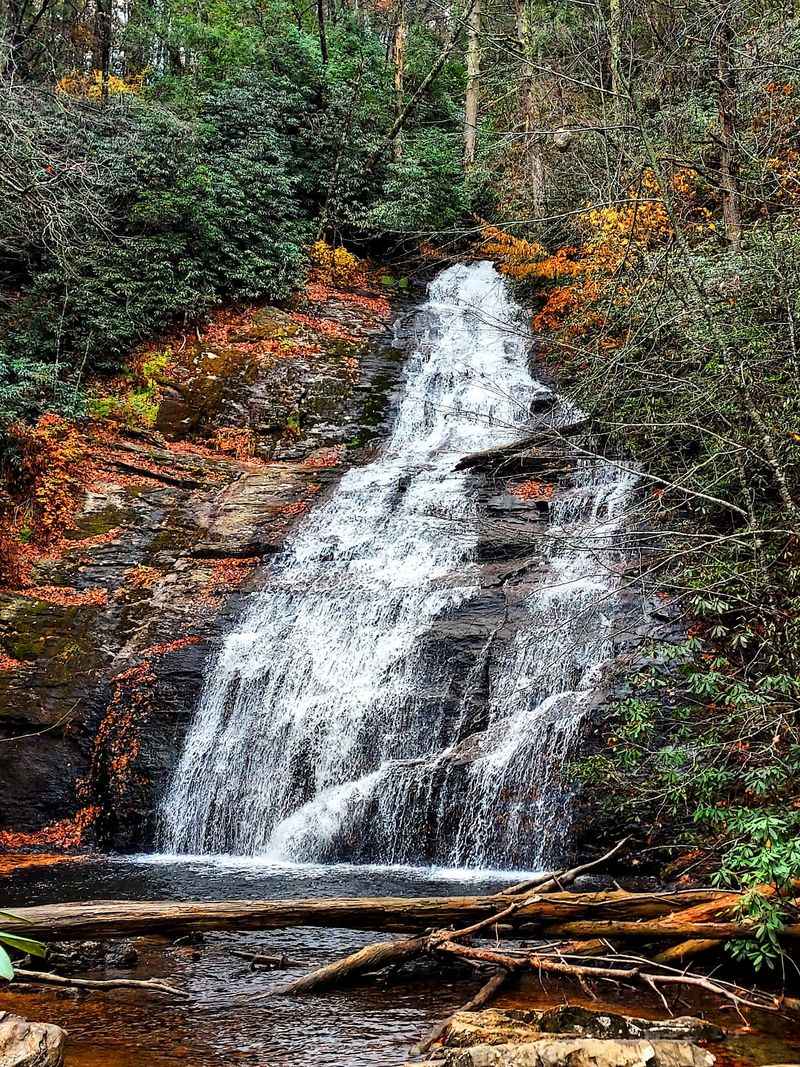 Helton Creek Falls Trail: Big Scenery, Little Mileage