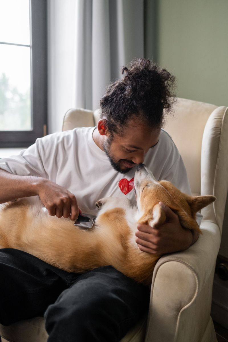 Cooperative Grooming Sessions