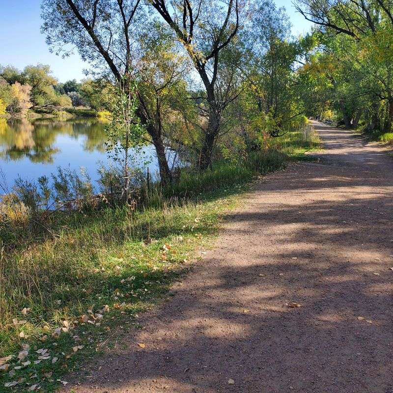 Bear Creek Greenbelt Trail: Stay With the Paved Main Route