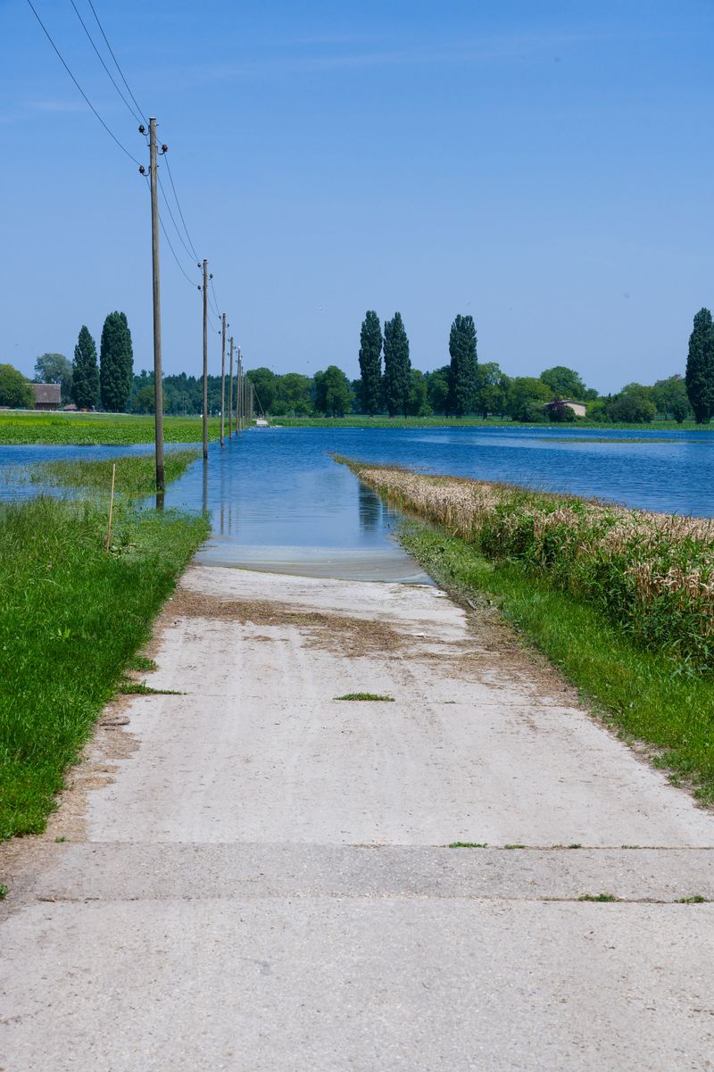 Floodwater Can Carry Farm Chemicals Beyond Field Boundaries