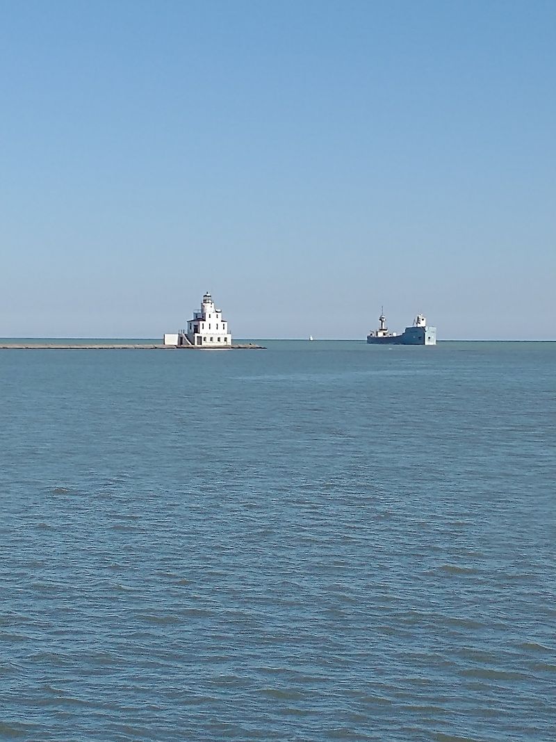 Lighthouse Park in Manitowoc: Start With Harbor Views