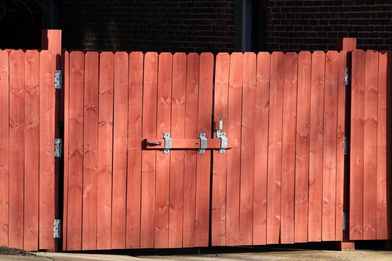 Test Latches From Both Sides