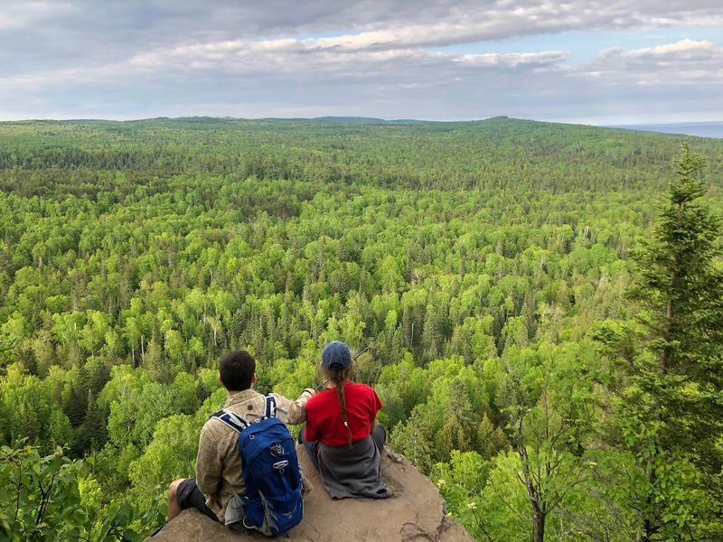 Cascade River State Park: Lookout Mountain Climb
