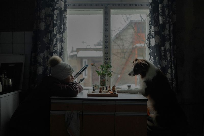 Indoor Games Become Your Bad-Weather Backup