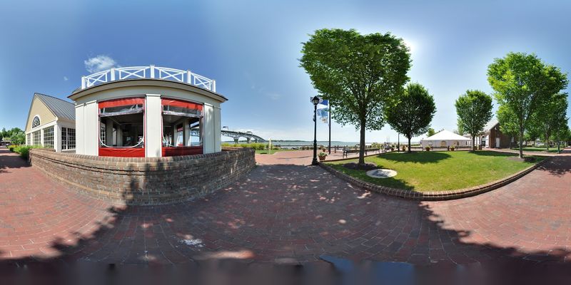Yorktown Riverwalk, Yorktown
