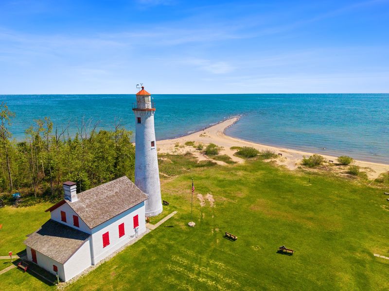 Sturgeon Point Lighthouse, Harrisville