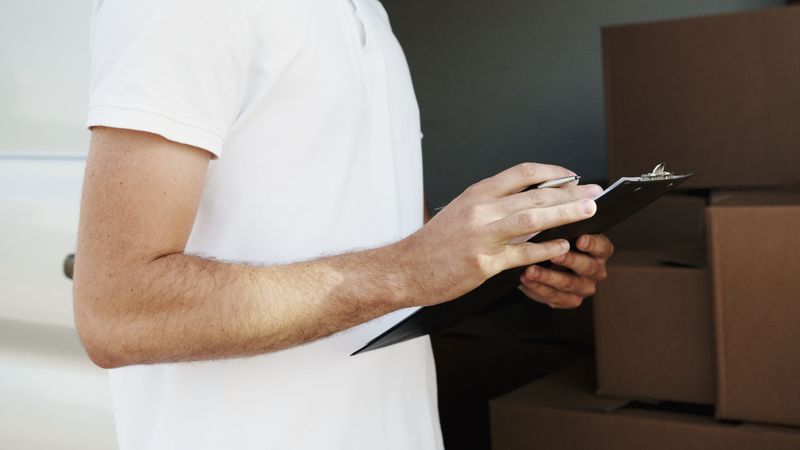 Use A Move-Day Records Checklist
