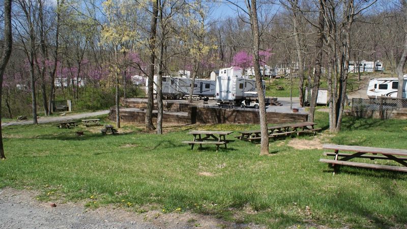 Happy Hills Campground, Hancock