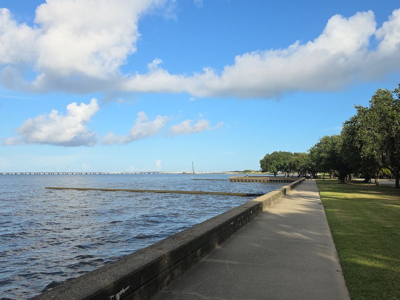 Mandeville Lakefront Path, Mandeville