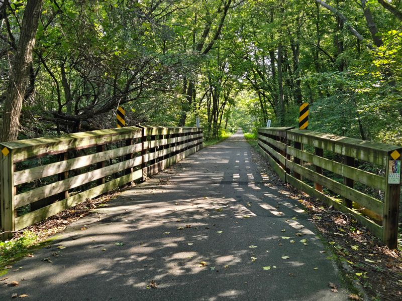Sakatah Singing Hills State Trail: Shade Worth Seeking