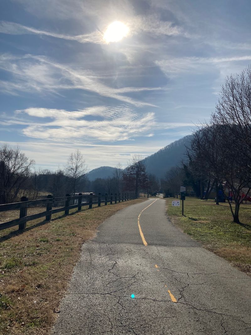 Roanoke River Greenway, Roanoke