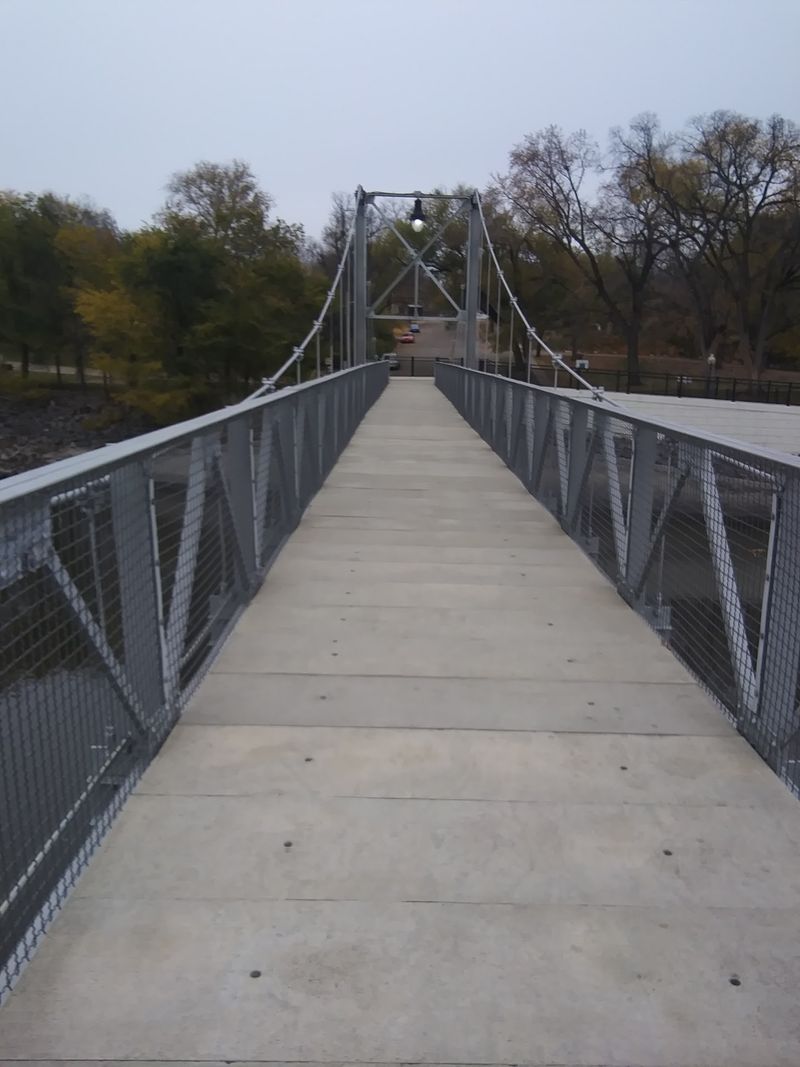 Granite Falls: Pedestrian Bridge and Memorial Park